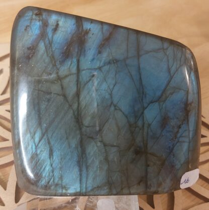 Labradorite forme libre bloc n°16